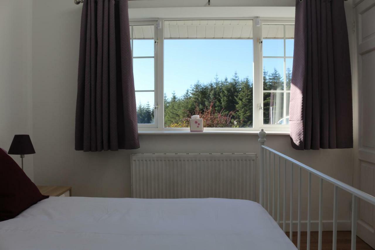 The Lodge Guesthouse Brittas Zewnętrze zdjęcie